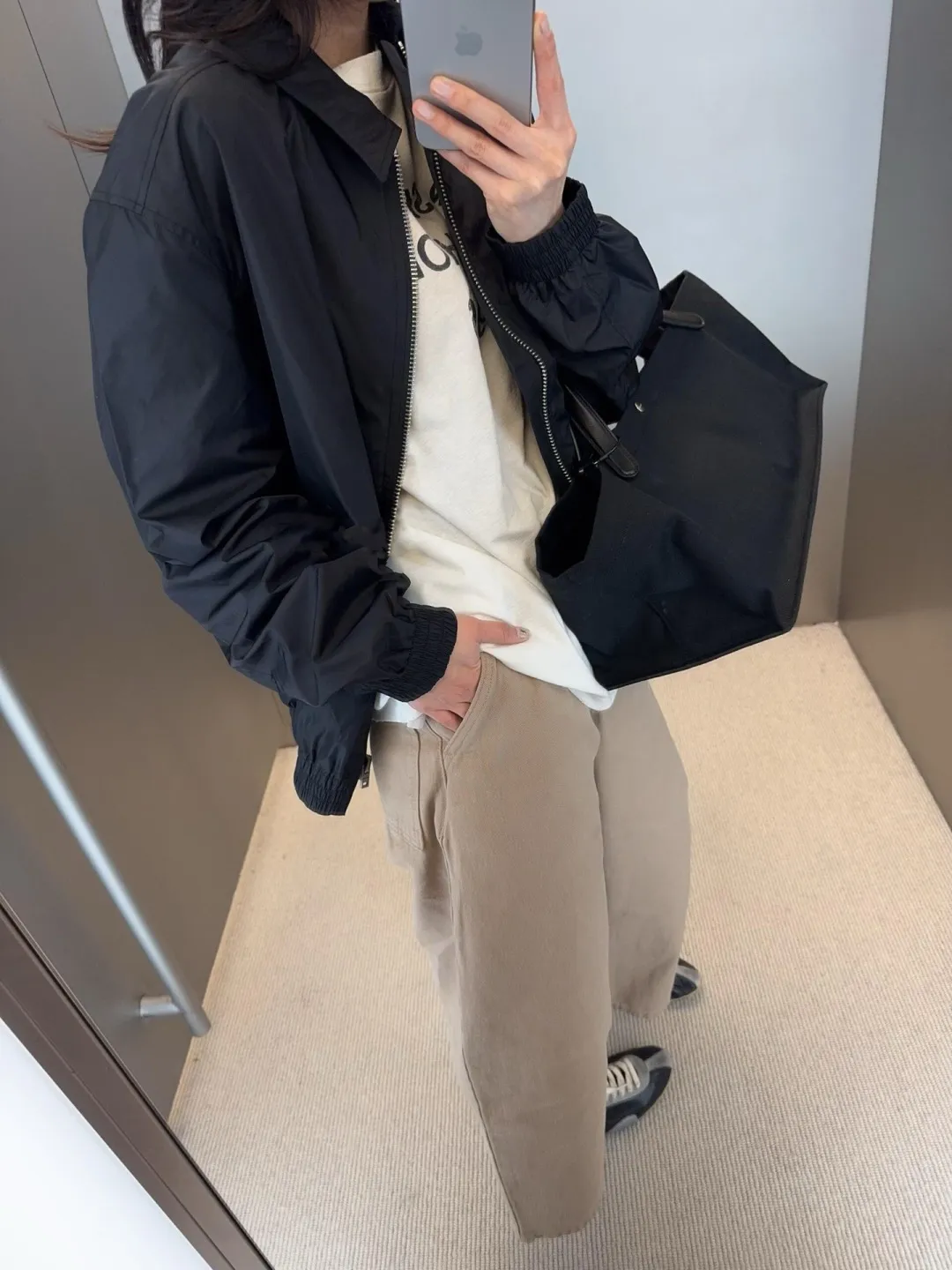 "Model upper body picture"